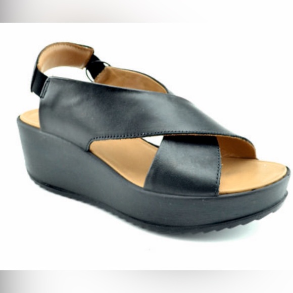IGI&CO Platform Sandals. Italian leather. - Picture 1 of 5